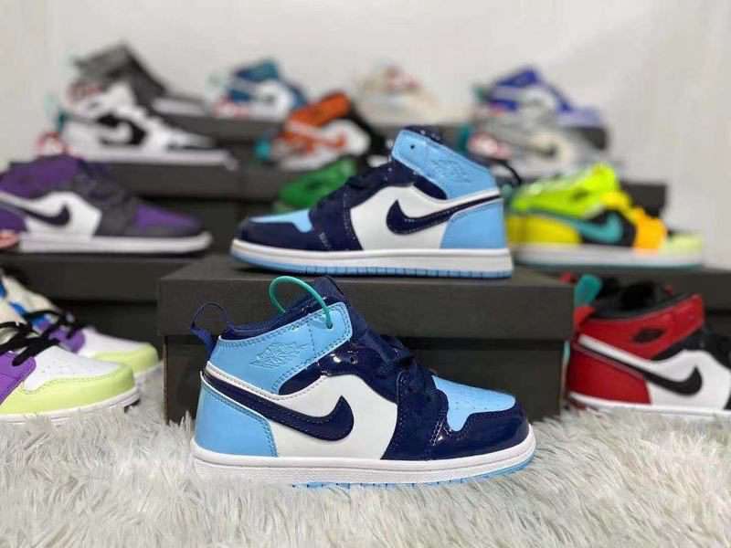 air jordan para bebe,dentifrice jordan bebe,jordan mid baby blau