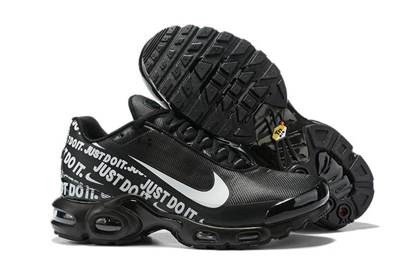 nike tn requin pas chere,baskets tn,chaussure tn livraison rapide