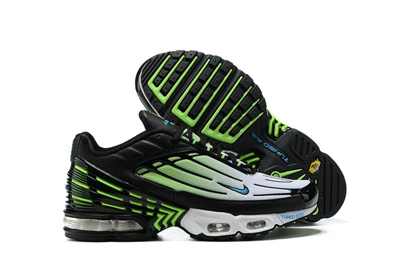 tn pas cher taille 40,foot locker tn 2023,requin pas chere